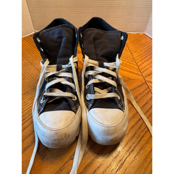 Converse High Top Sneakers Women's Size 6 Black - Picture 1 of 9